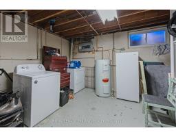 40 - 81C WELLESLEY CRESCENT - 29