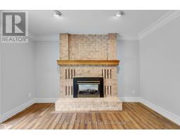 231 SUNNYSIDE DRIVE - 20