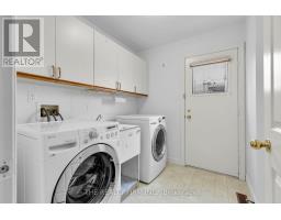 231 SUNNYSIDE DRIVE - 32