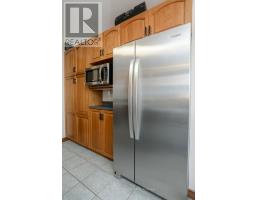 210 SNYDERS AVENUE - 18