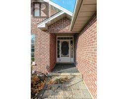 210 SNYDERS AVENUE - 7