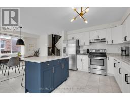 893 SILVERFOX CRESCENT - 12