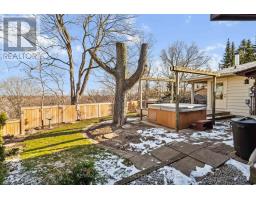 507 REGAL COURT - 25