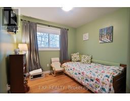 62 SOUTHVIEW CRESCENT - 18