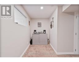 62 SOUTHVIEW CRESCENT - 23