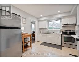 62 SOUTHVIEW CRESCENT - 9