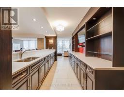 2403 - 330 RIDOUT STREET N - 45