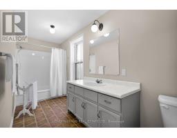503 BASELINE ROAD E - 32