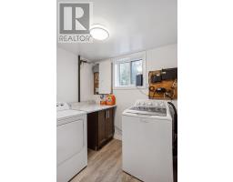 103-105 MAIN STREET - 37