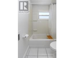 1843 DUNDAS STREET E - 33