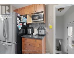 54 BRENNAN DRIVE N - 10