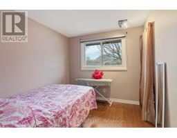 54 BRENNAN DRIVE N - 21
