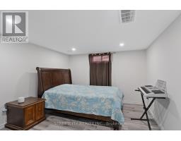54 BRENNAN DRIVE N - 27