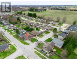 54 BRENNAN DRIVE N - 30