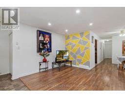 54 BRENNAN DRIVE N - 4