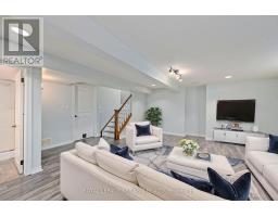 19 CHAMBERLAIN COURT - 29