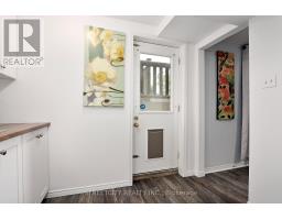 22 ERICA CRESCENT S - 28