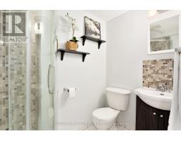 22 ERICA CRESCENT S - 29