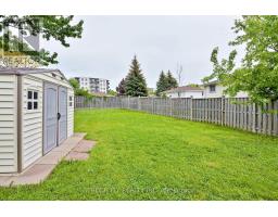 22 ERICA CRESCENT S - 32