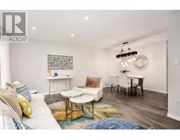 22 ERICA CRESCENT S - 7