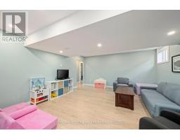 4 COULTHARD STREET - 26
