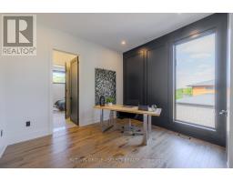 2 - 567 ROSECLIFFE TERRACE - 22