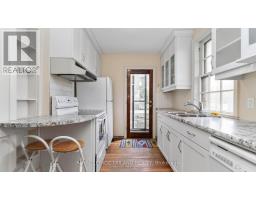 1096 RICHMOND STREET - 13