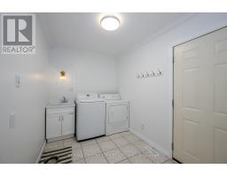 12 PINEHURST DRIVE - 27
