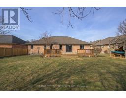 12 PINEHURST DRIVE - 5