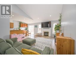 12 PINEHURST DRIVE - 7