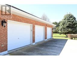 7154 TALBOT TRAIL - 32
