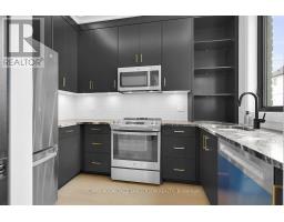 588 CREEKVIEW CHASE - 17