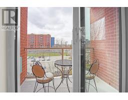 402 - 77 BASELINE ROAD W - 23