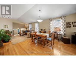 15 MAGNOLIA COURT - 12