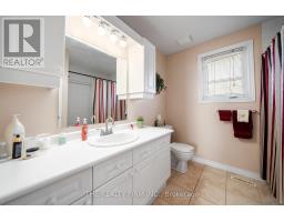 15 MAGNOLIA COURT - 19