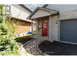 15 MAGNOLIA COURT - 2