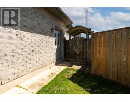 15 MAGNOLIA COURT - 45