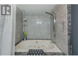 301 REYNOLDS ROAD - 20