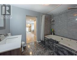 301 REYNOLDS ROAD - 21