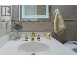 301 REYNOLDS ROAD - 25