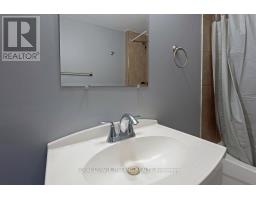 301 REYNOLDS ROAD - 32