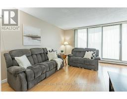 110 - 1103 JALNA BOULEVARD - 5