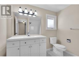 144 FAIRCHILD CRESCENT - 36