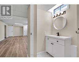 144 FAIRCHILD CRESCENT - 44