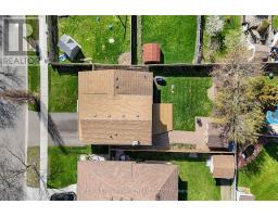 144 FAIRCHILD CRESCENT - 49