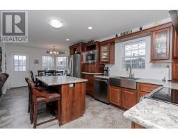 A17 - 4838 SWITZER DRIVE - 7
