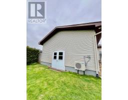2720 CATHERINE STREET - 40