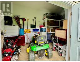 2720 CATHERINE STREET - 41