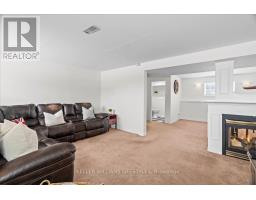 176 ELIZABETH STREET - 21