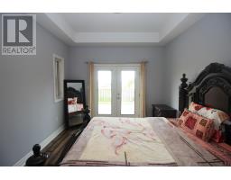 29 HEDGES COURT - 21